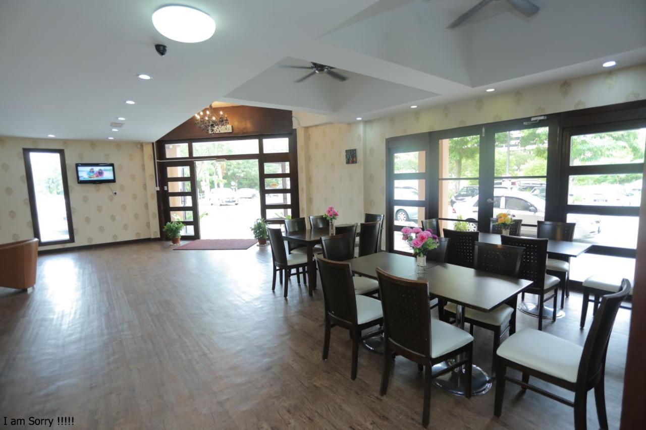Jam Hotel Kota Warisan Sepang @ Erl Salak Tinggi, Klia 1-2 & F1 Exterior foto